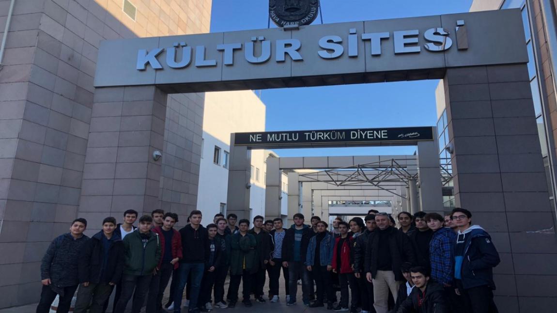 Milli Savunma Üniversitesine Gezi